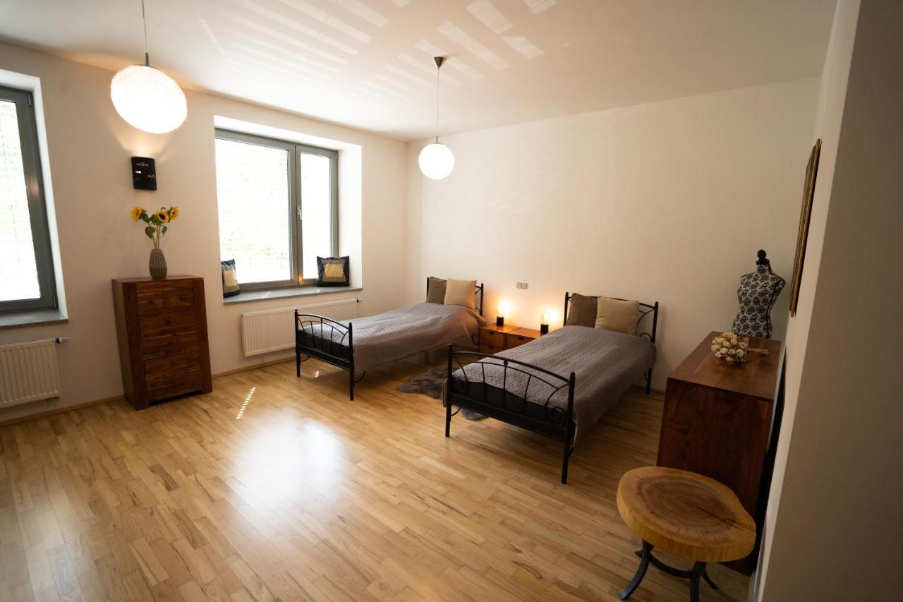 Black Field Apartment Brno Exterior foto