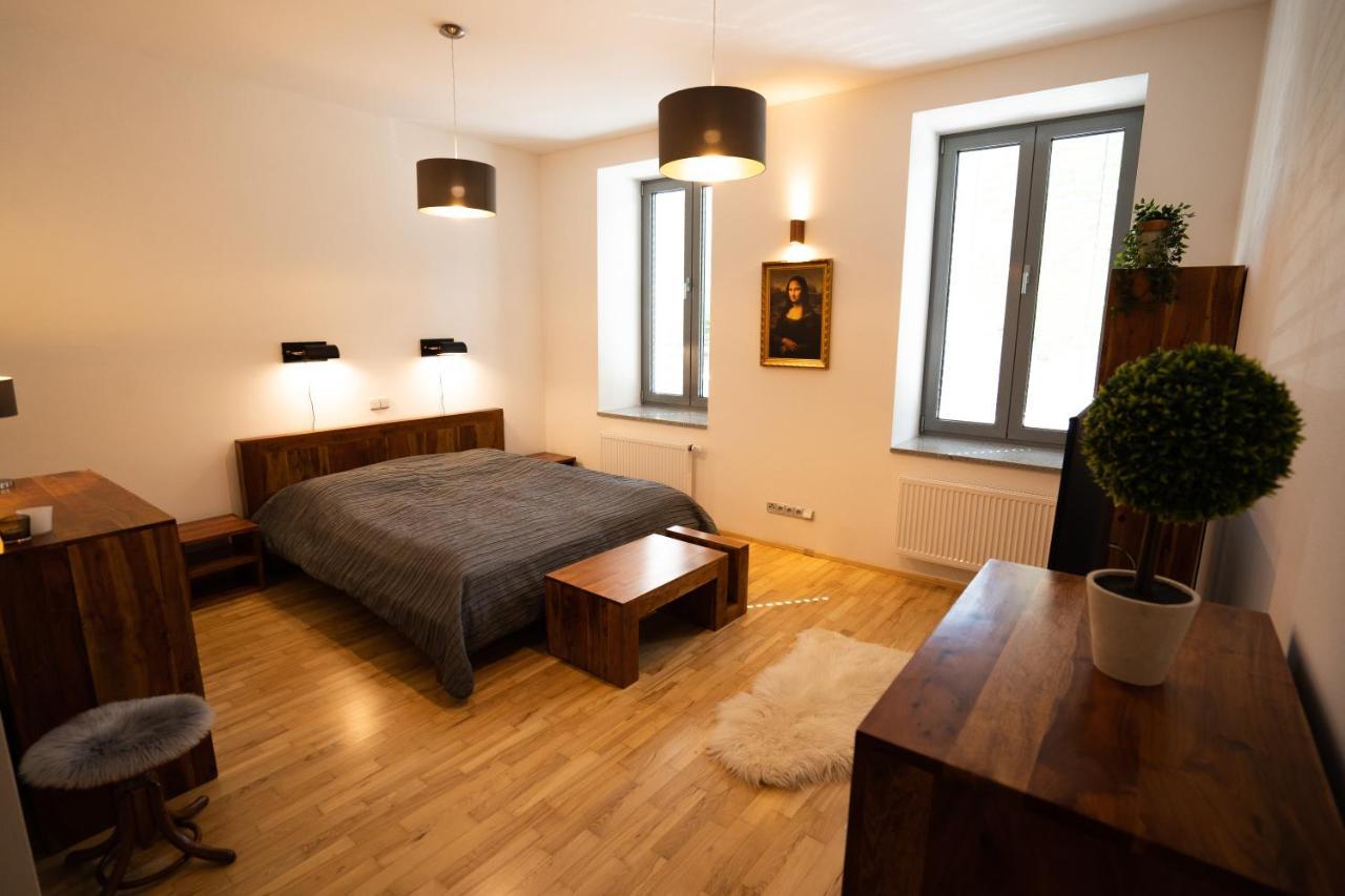 Black Field Apartment Brno Exterior foto